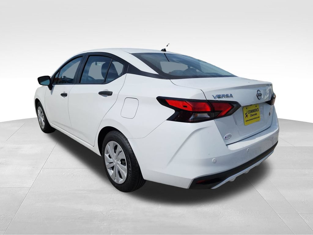 Used 2023 Nissan Versa S FWD image 5