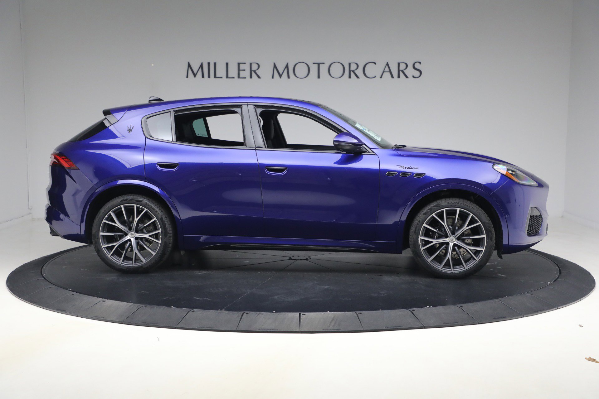 New 2026 Maserati Grecale Modena image 8