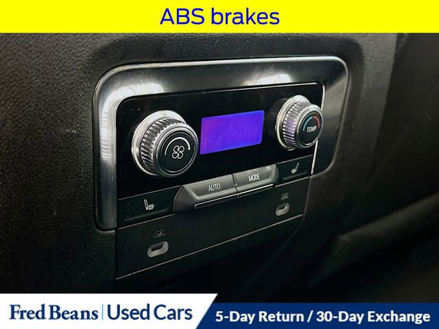 Used 2023 GMC Yukon AT4 w/ AT4 Premium Package AWD/4WD image 34