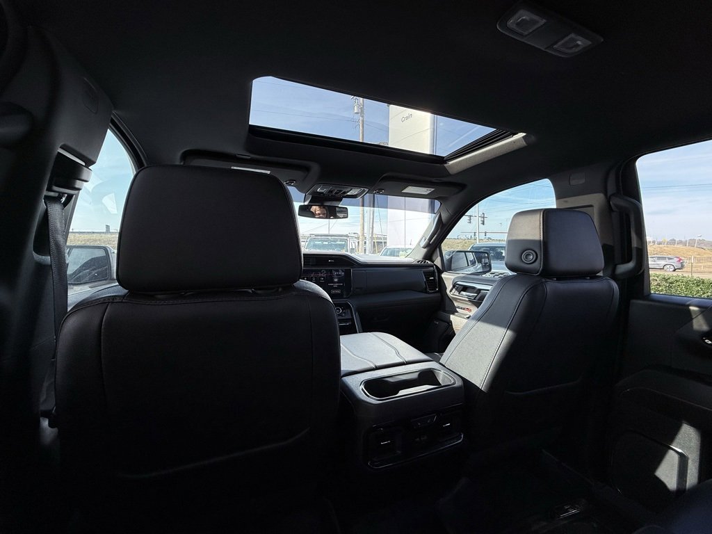 Used 2023 GMC Sierra 1500 AT4 w/ AT4 Preferred Package image 28