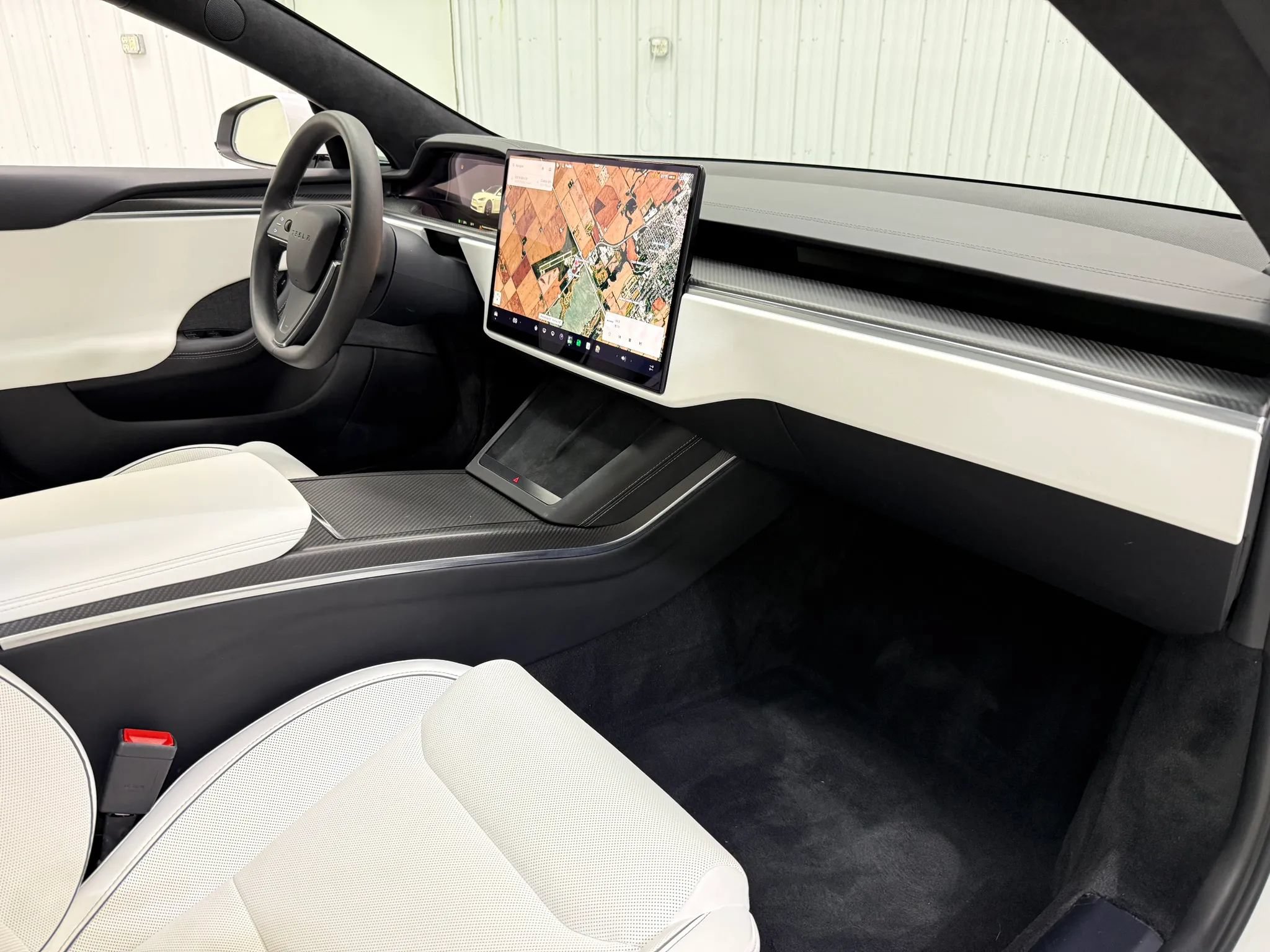 Used 2024 Tesla Model S Plaid AWD/4WD image 15