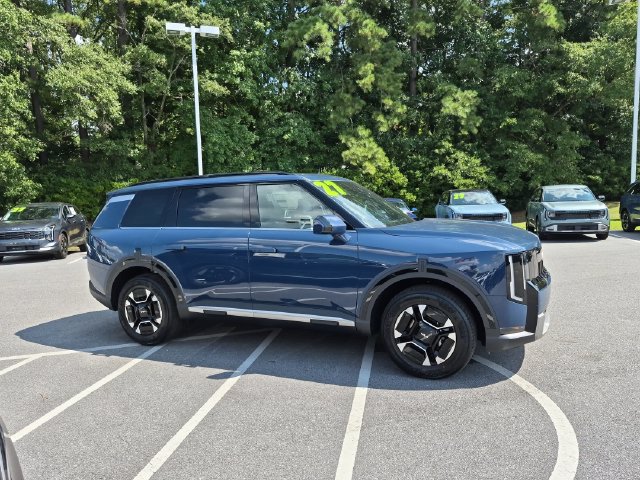New 2027 Kia Telluride EX FWD image 2