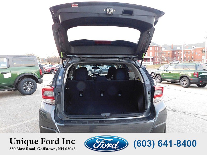 Used 2021 Subaru Crosstrek 2.0i image 9