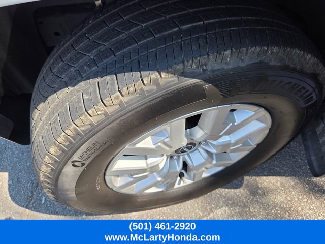 Used 2024 Nissan Frontier SV w/ SV Convenience Package RWD image 7