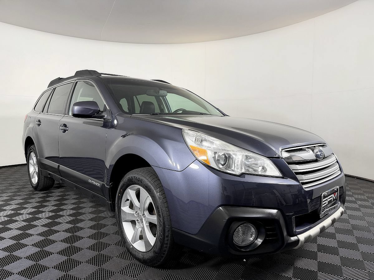 Used 2014 Subaru Outback 2.5i Limited w/ Moonroof Package AWD/4WD image 6