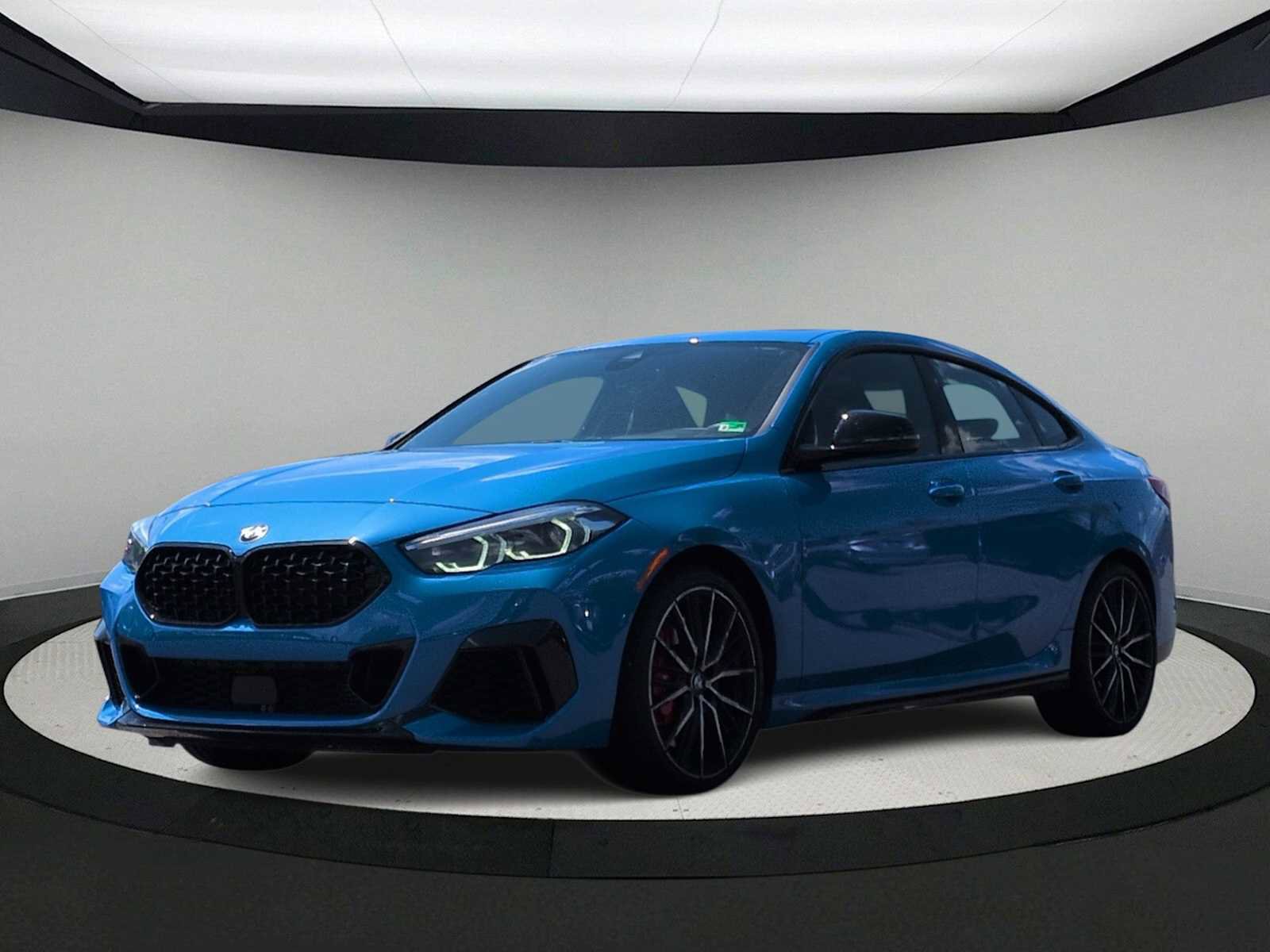 Used 2024 BMW M235i xDrive Gran Coupe w/ Premium Package AWD/4WD image 4