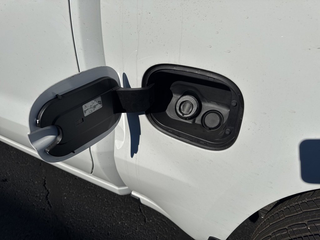 New 2025 Chevrolet Silverado 1500 LT image 11