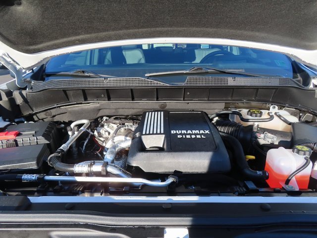 Certified 2025 Chevrolet Silverado 1500 High Country w/ Technology Package image 45