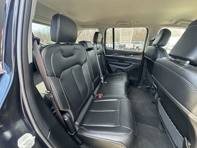 Used 2024 Jeep Grand Cherokee Limited w/ Trailer Tow Package image 29