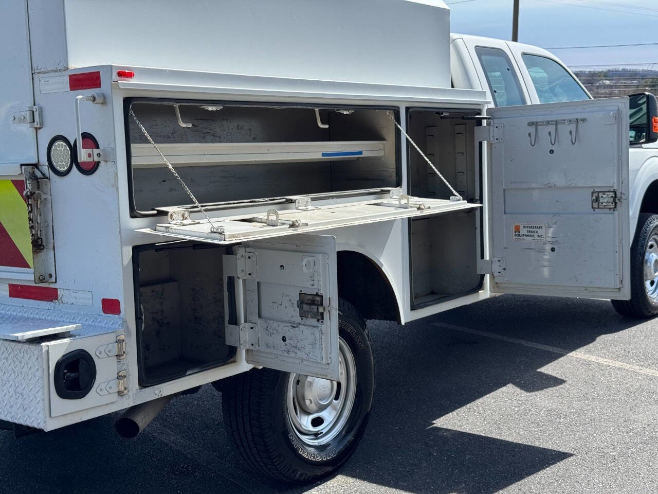 Used 2016 Ford F350 XL image 51