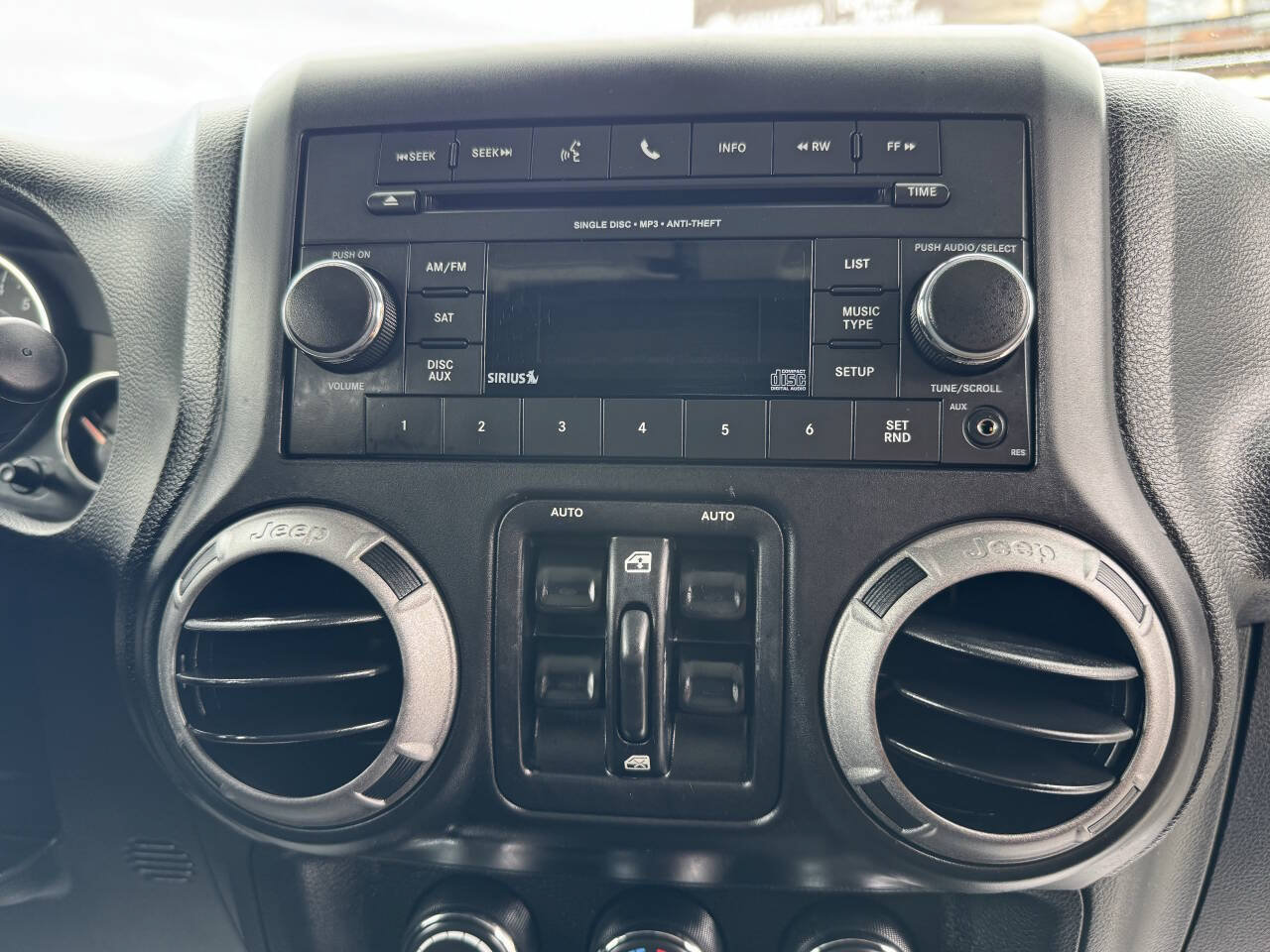 Used 2013 Jeep Wrangler Unlimited Sport AWD/4WD image 19