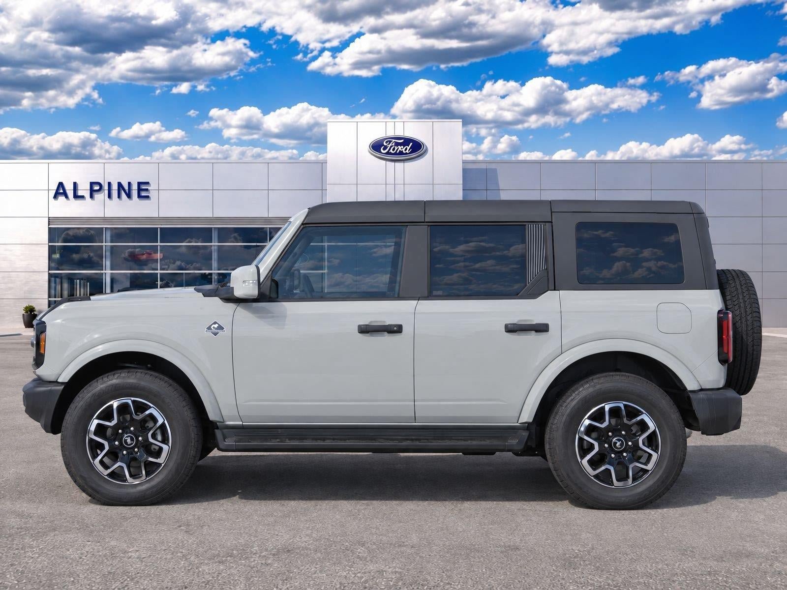 Used 2026 Ford Bronco Outer Banks AWD/4WD image 7