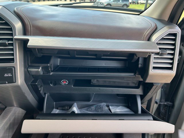 Certified 2019 Ford F250 Limited w/ FX4 Off-Road Package AWD/4WD image 28