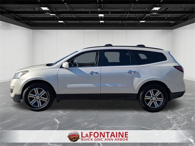 Used 2015 Chevrolet Traverse LT image 2