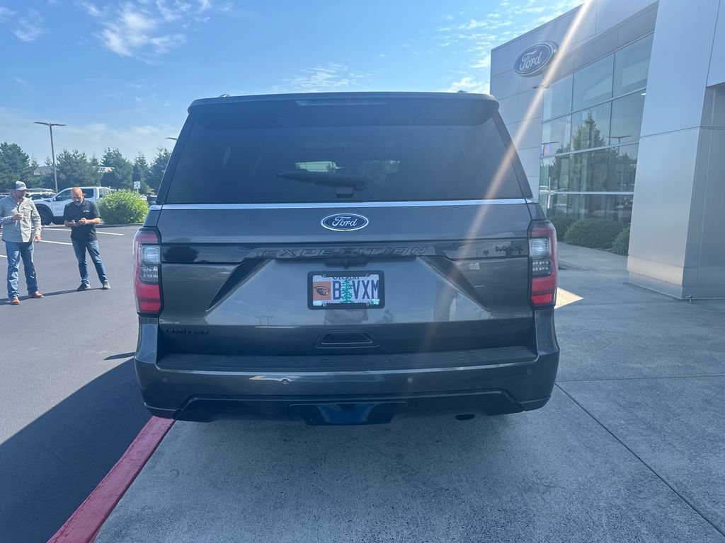 Used 2021 Ford Expedition Max Limited AWD/4WD image 3