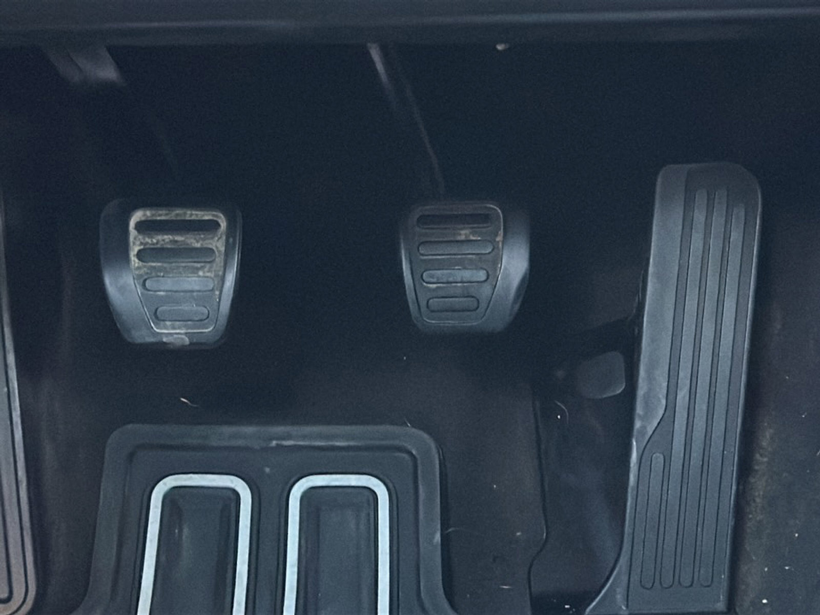 Used 2018 Chevrolet Camaro SS w/ Redline Edition image 33