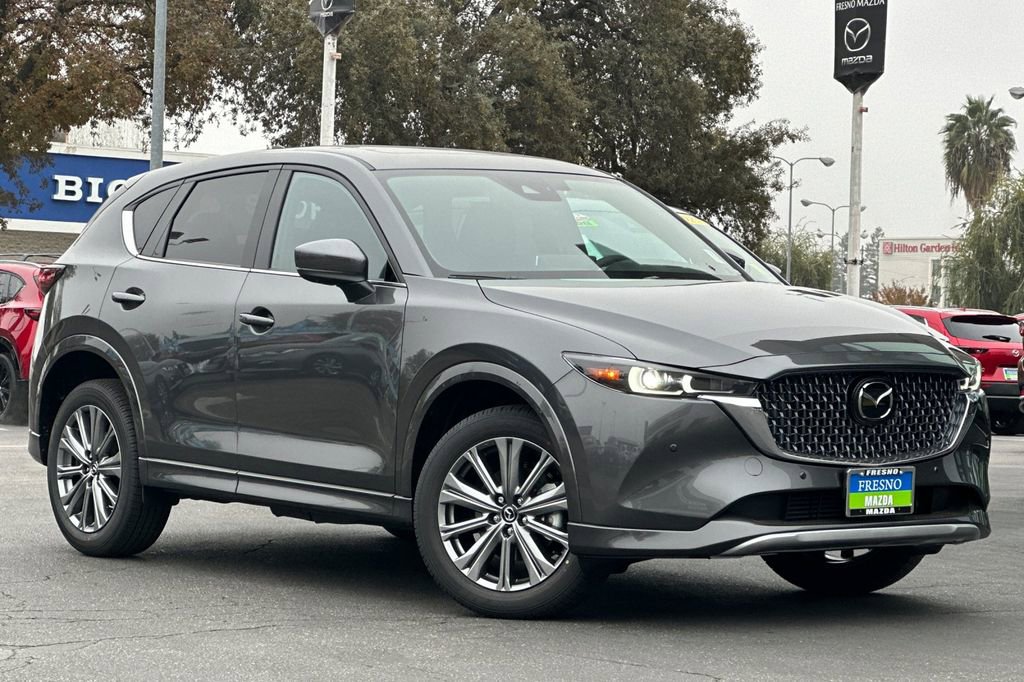 New 2025 MAZDA CX-5 Signature image 3