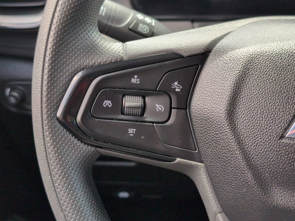 Used 2025 Chevrolet TrailBlazer LT AWD/4WD image 21