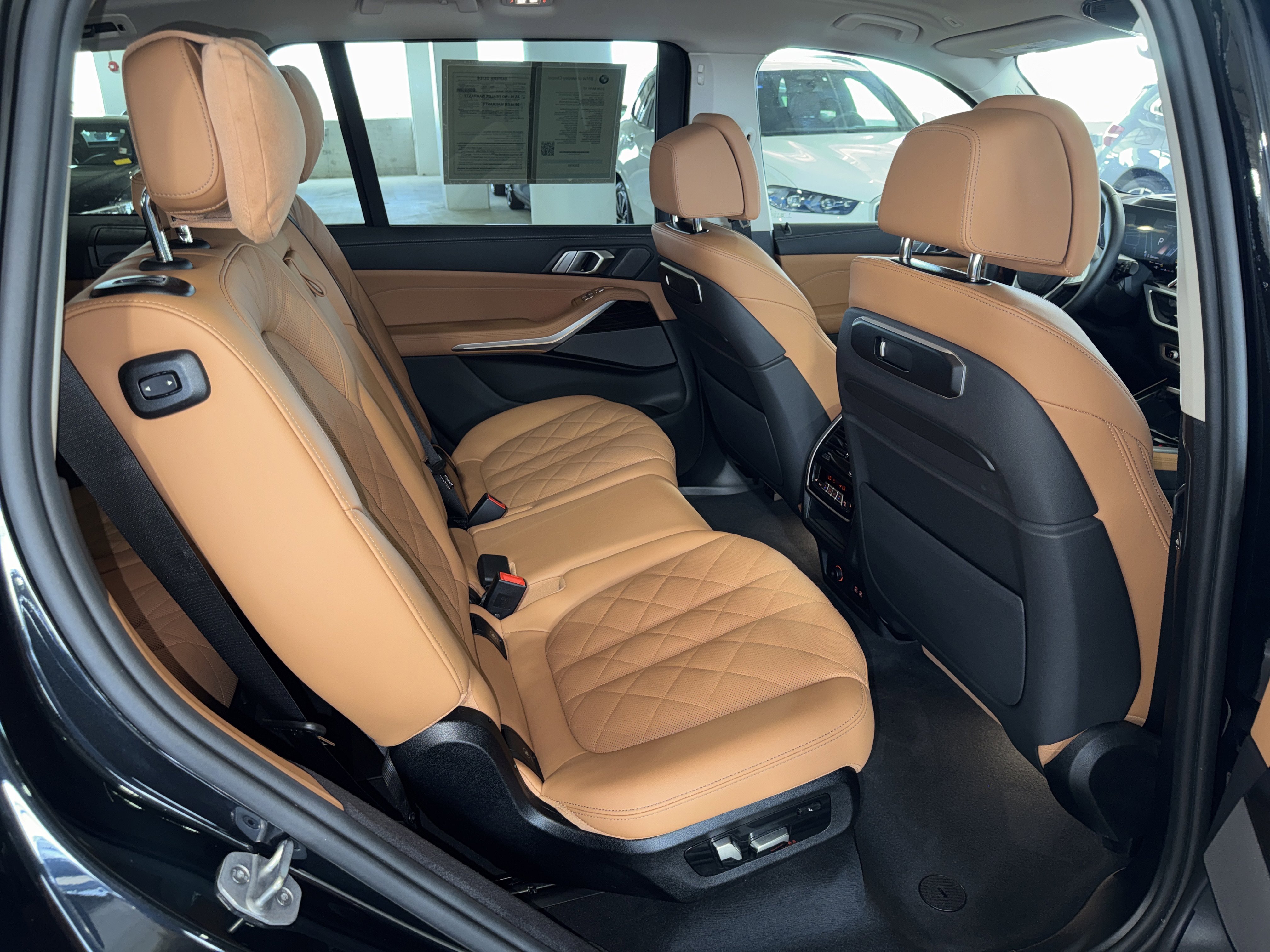 Certified 2026 BMW X7 xDrive40i image 12