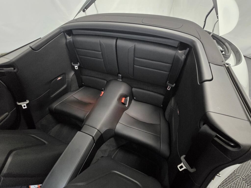 Certified 2025 Porsche 911 Carrera RWD image 24