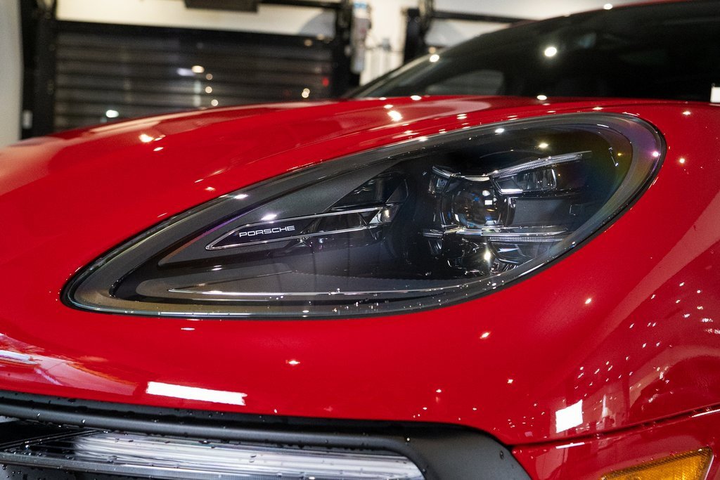 New 2026 Porsche Macan S image 14