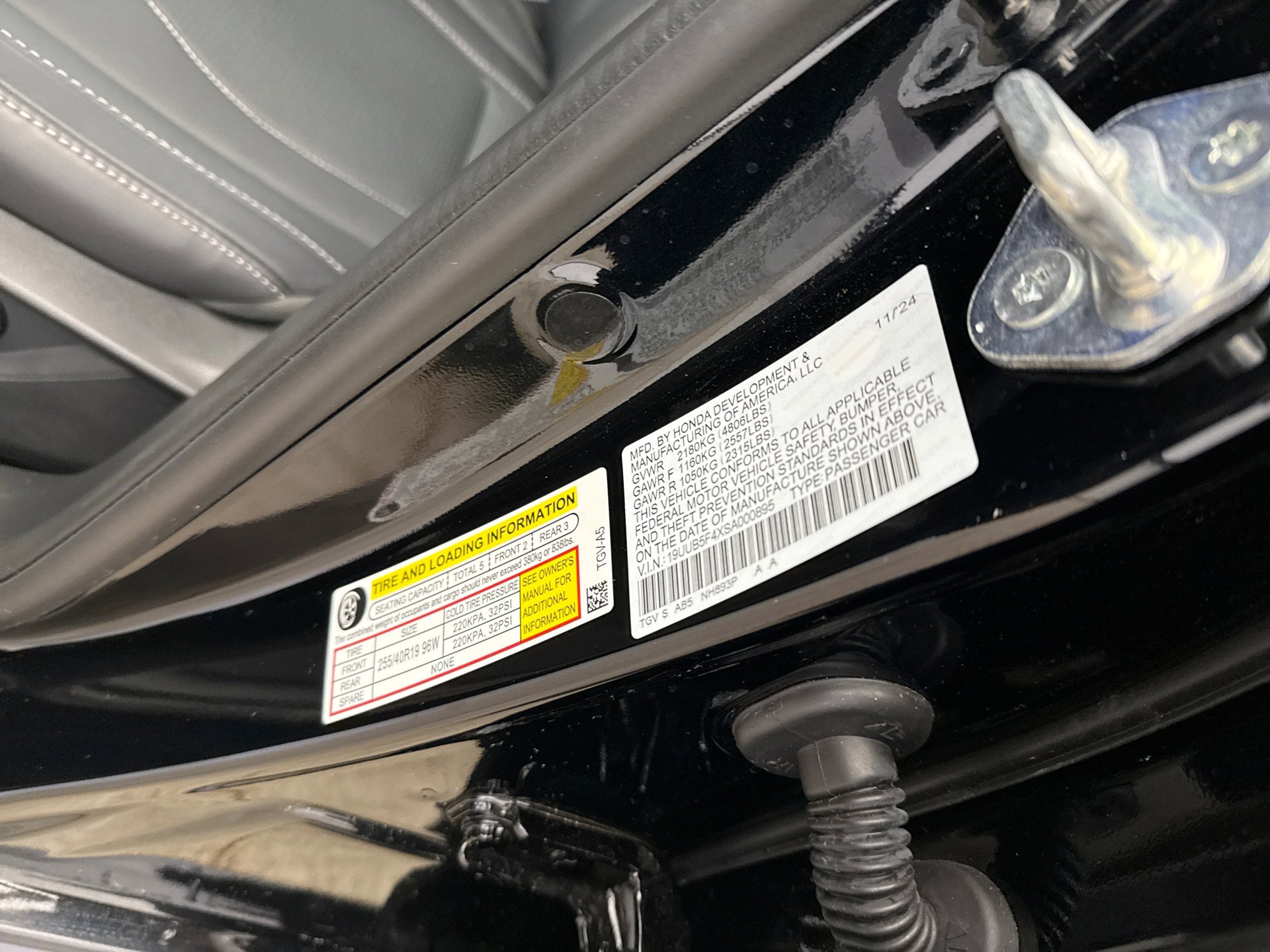 Used 2025 Acura TLX TECHNOLOGY image 20