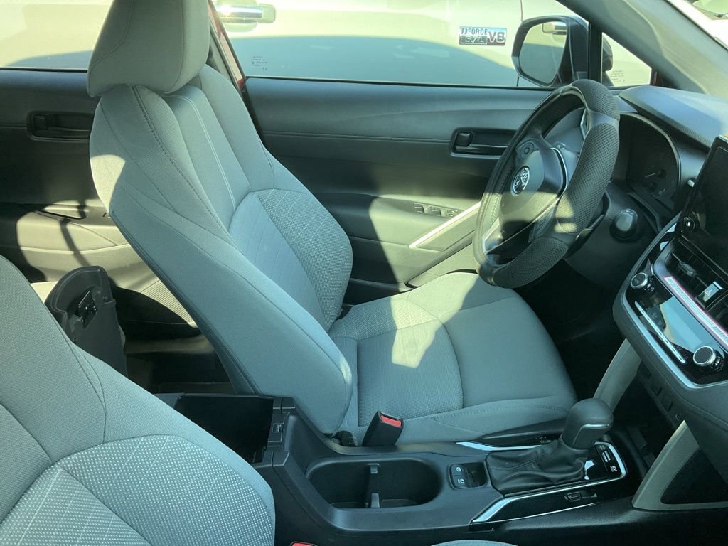 Used 2025 Toyota Corolla Cross AWD Hybrid image 4