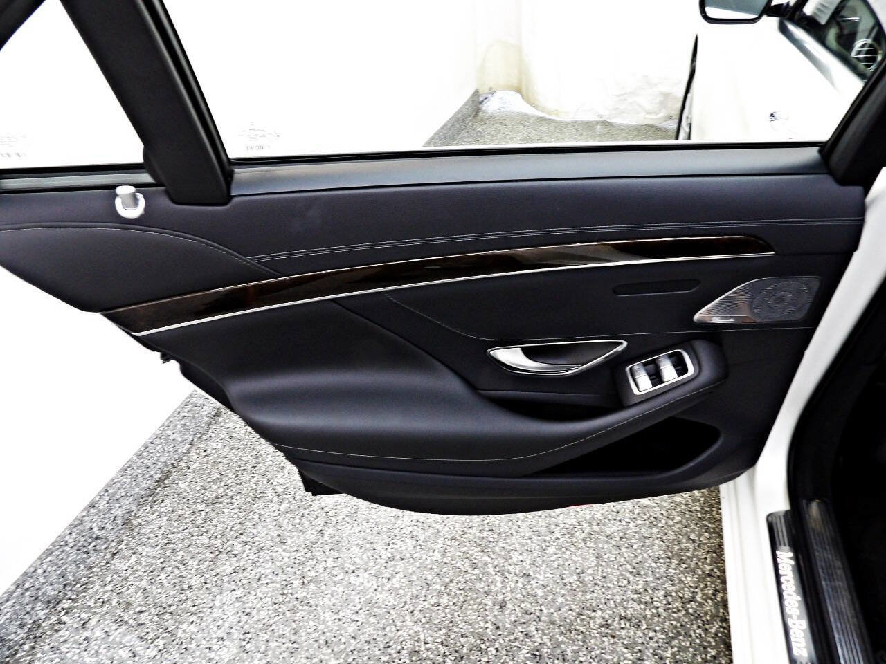Used 2020 Mercedes-Benz S 450 4MATIC Sedan image 9