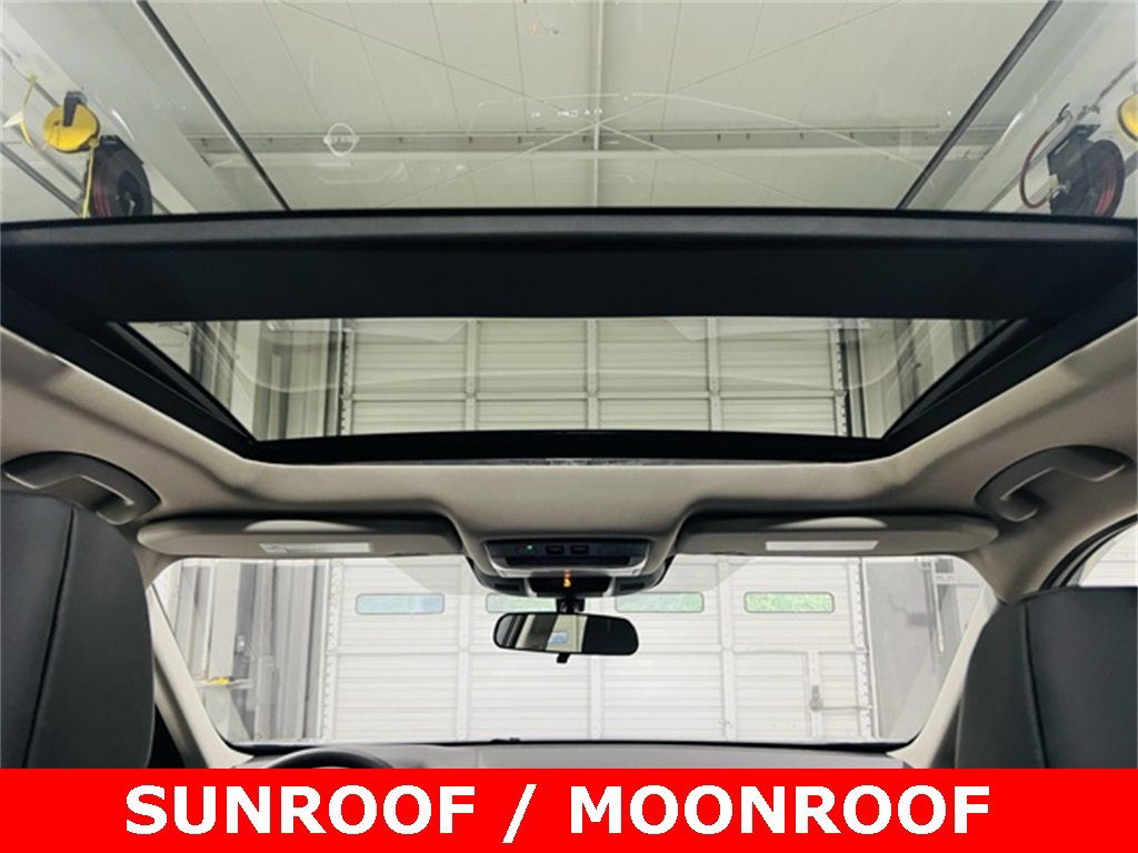 New 2026 Nissan Rogue SV image 8