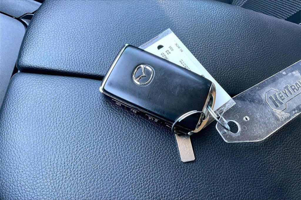 Used 2023 MAZDA CX-50 2.5 S w/ Cargo Package image 36