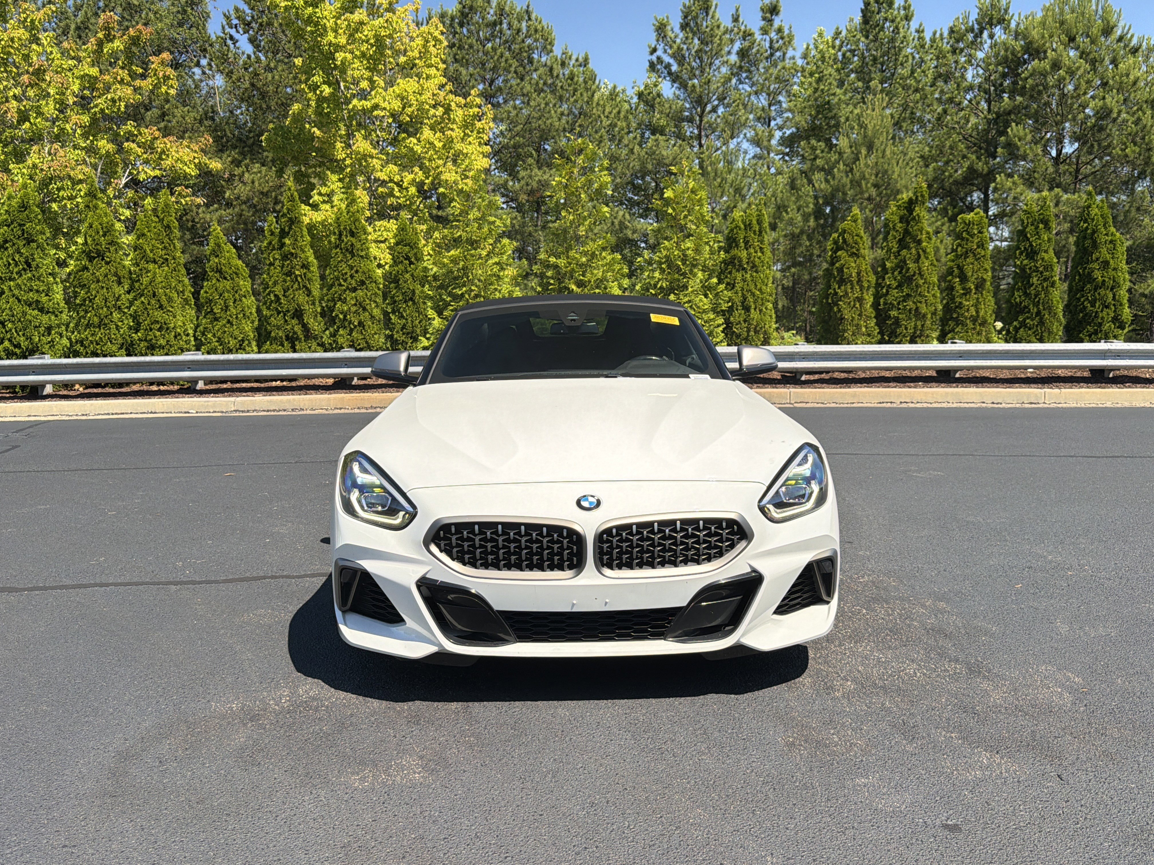 Used 2022 BMW Z4 M40i RWD image 8
