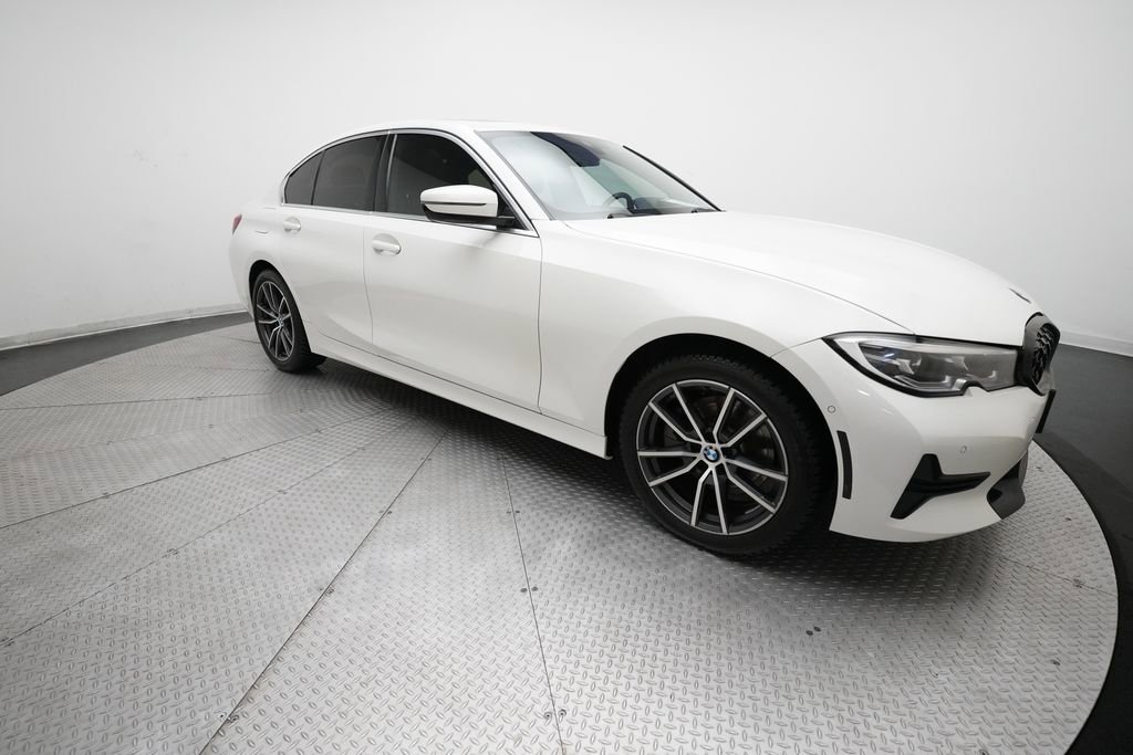 Used 2021 BMW 330e xDrive w/ Convenience Package image 37