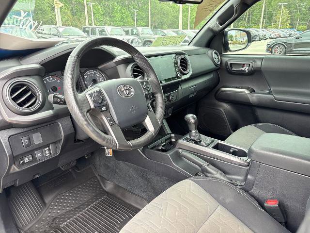 Used 2020 Toyota Tacoma TRD Off-Road image 6