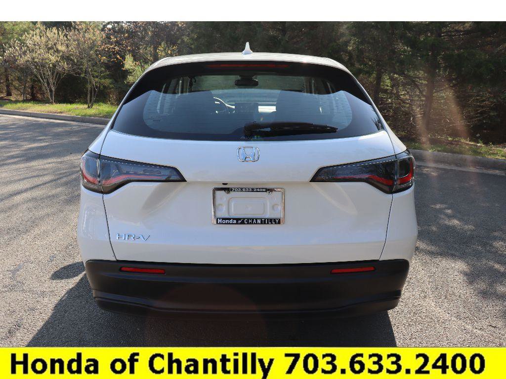 Certified 2024 Honda HR-V LX image 6
