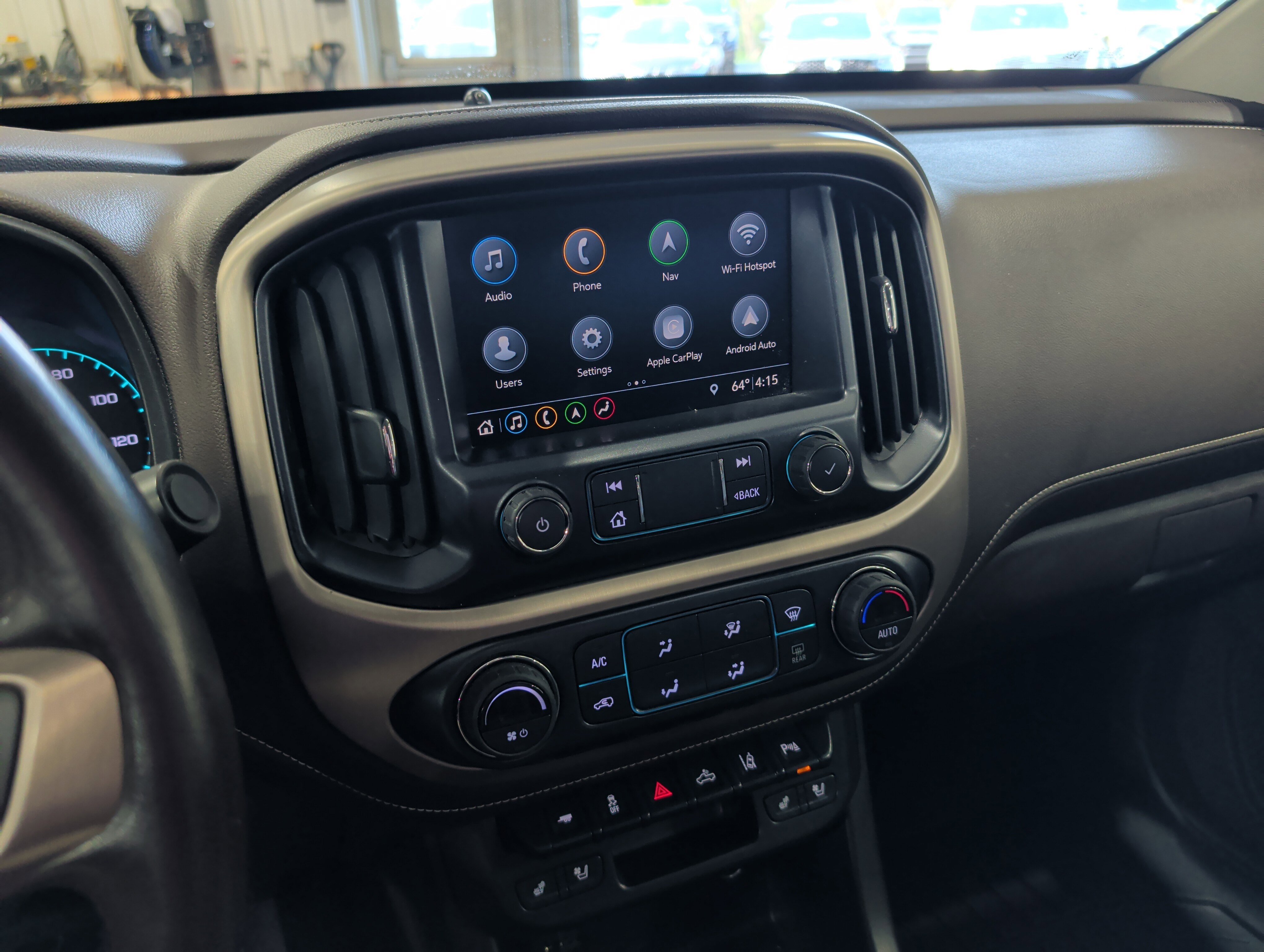 Used 2021 GMC Canyon Denali image 11