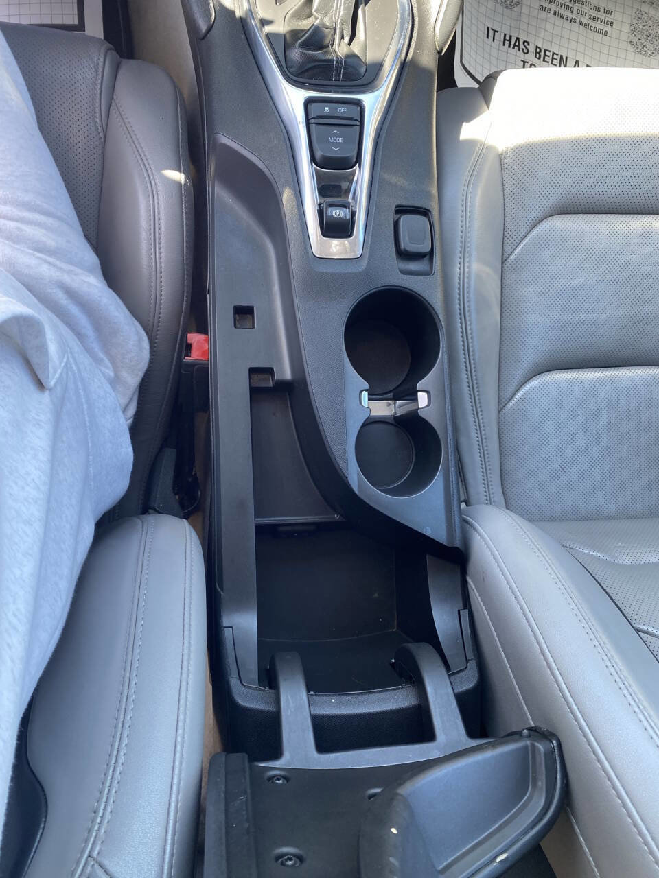 Used 2020 Chevrolet Camaro LT w/ RS Package RWD image 12