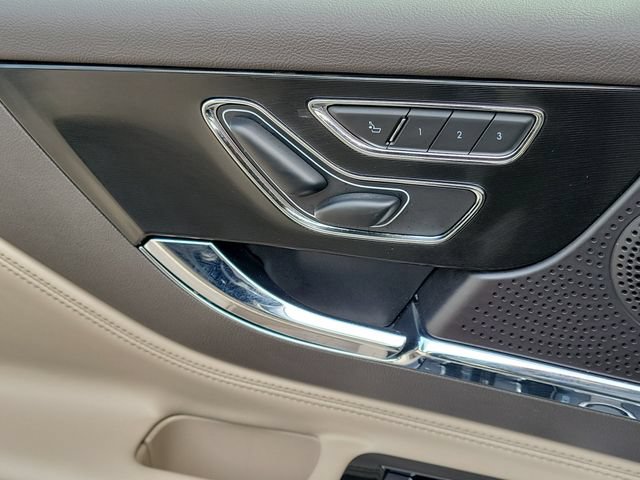Certified 2024 Lincoln Corsair FWD image 14