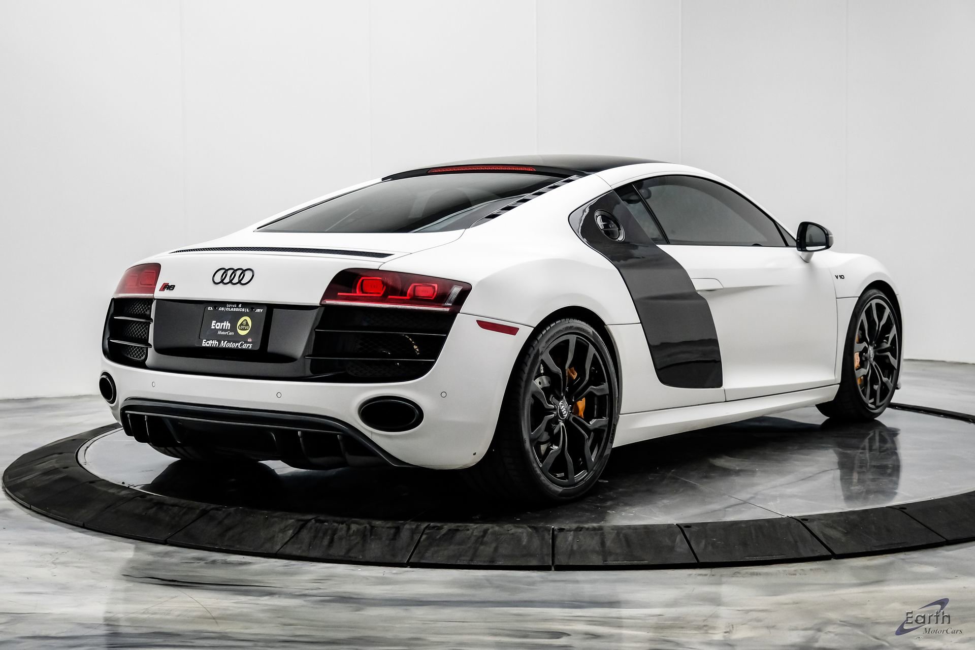 Used 2010 Audi R8 V10 image 21