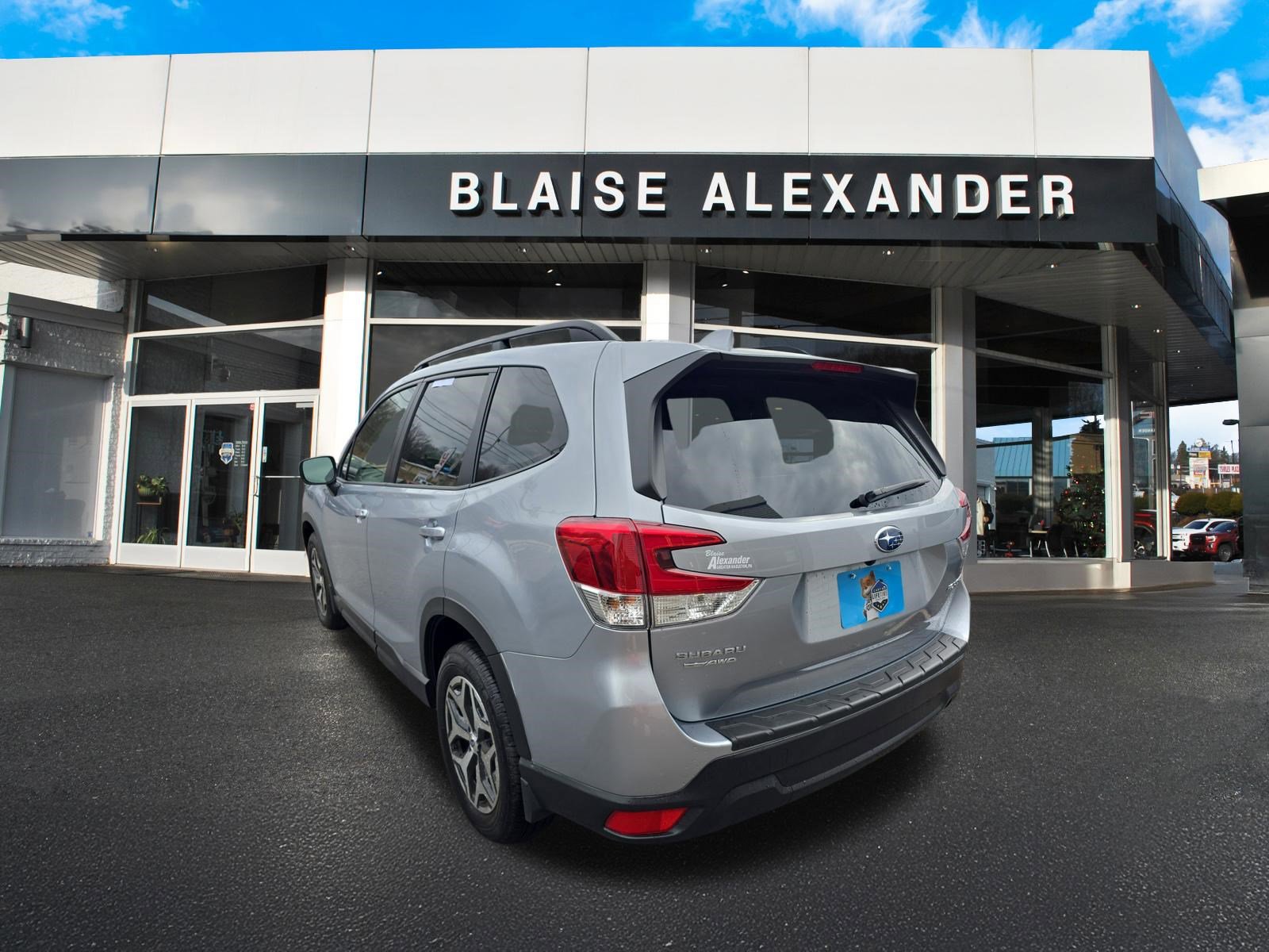 Used 2020 Subaru Forester Premium image 6