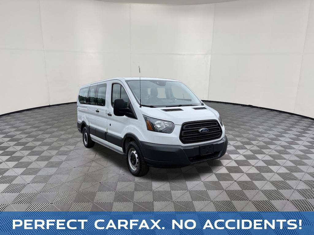Used 2018 Ford Transit 150 XL RWD image 4