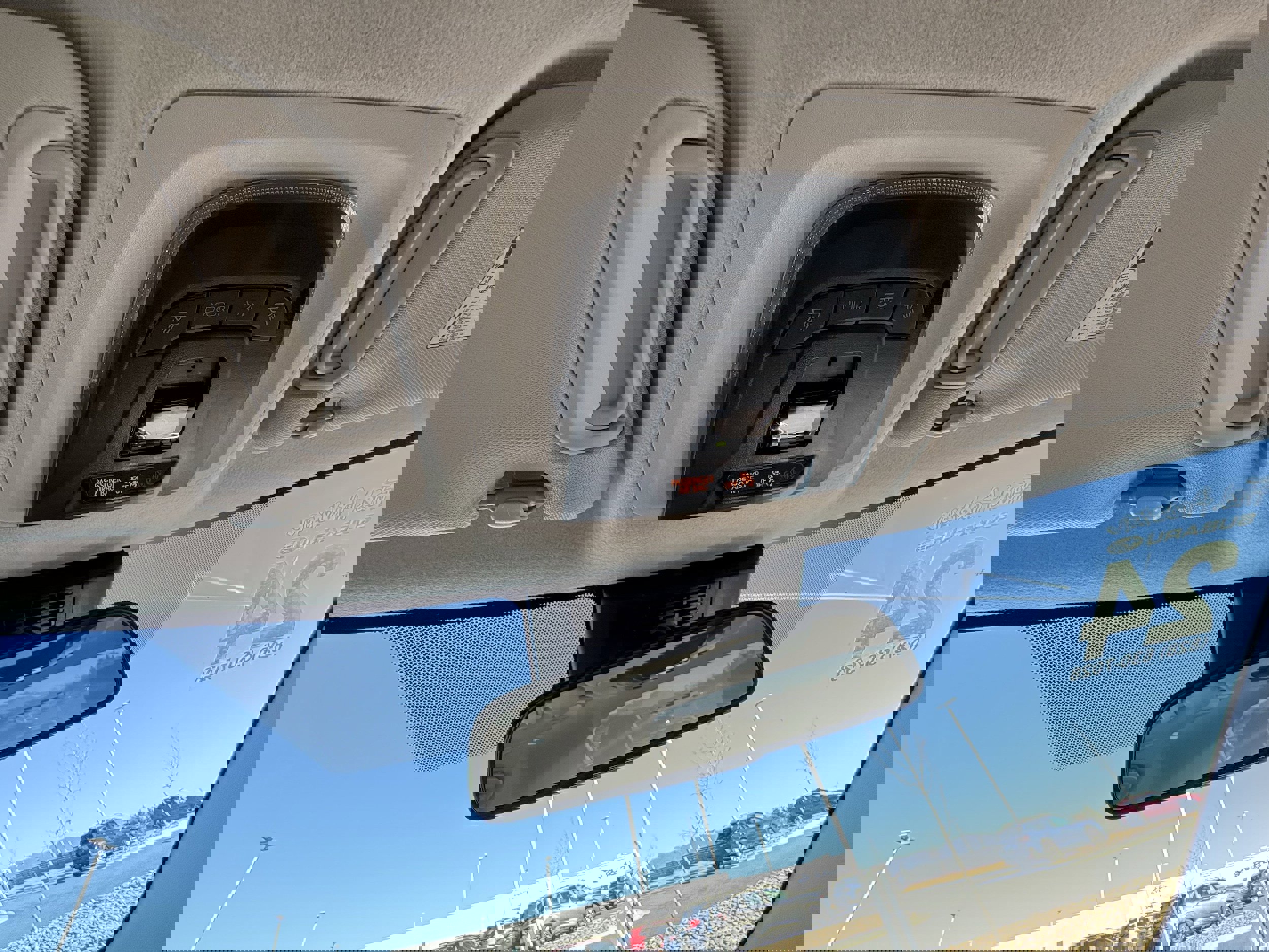 Used 2024 Toyota Corolla LE image 22