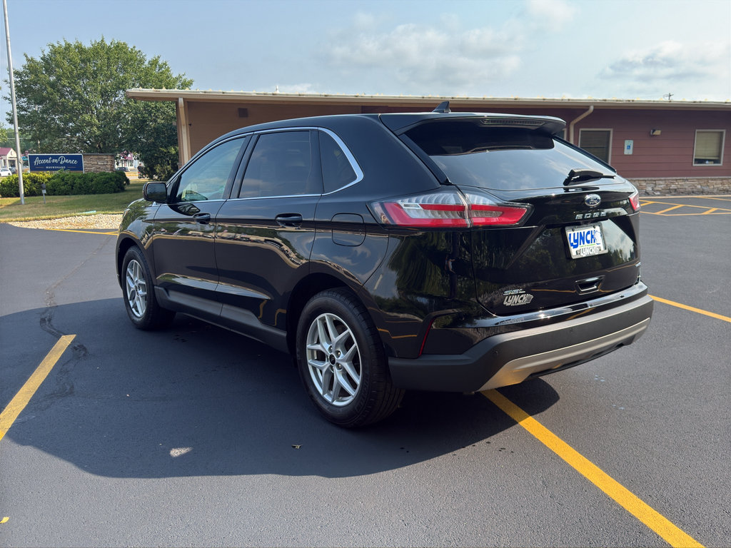 Used 2024 Ford Edge SEL w/ Convenience Package AWD/4WD image 8