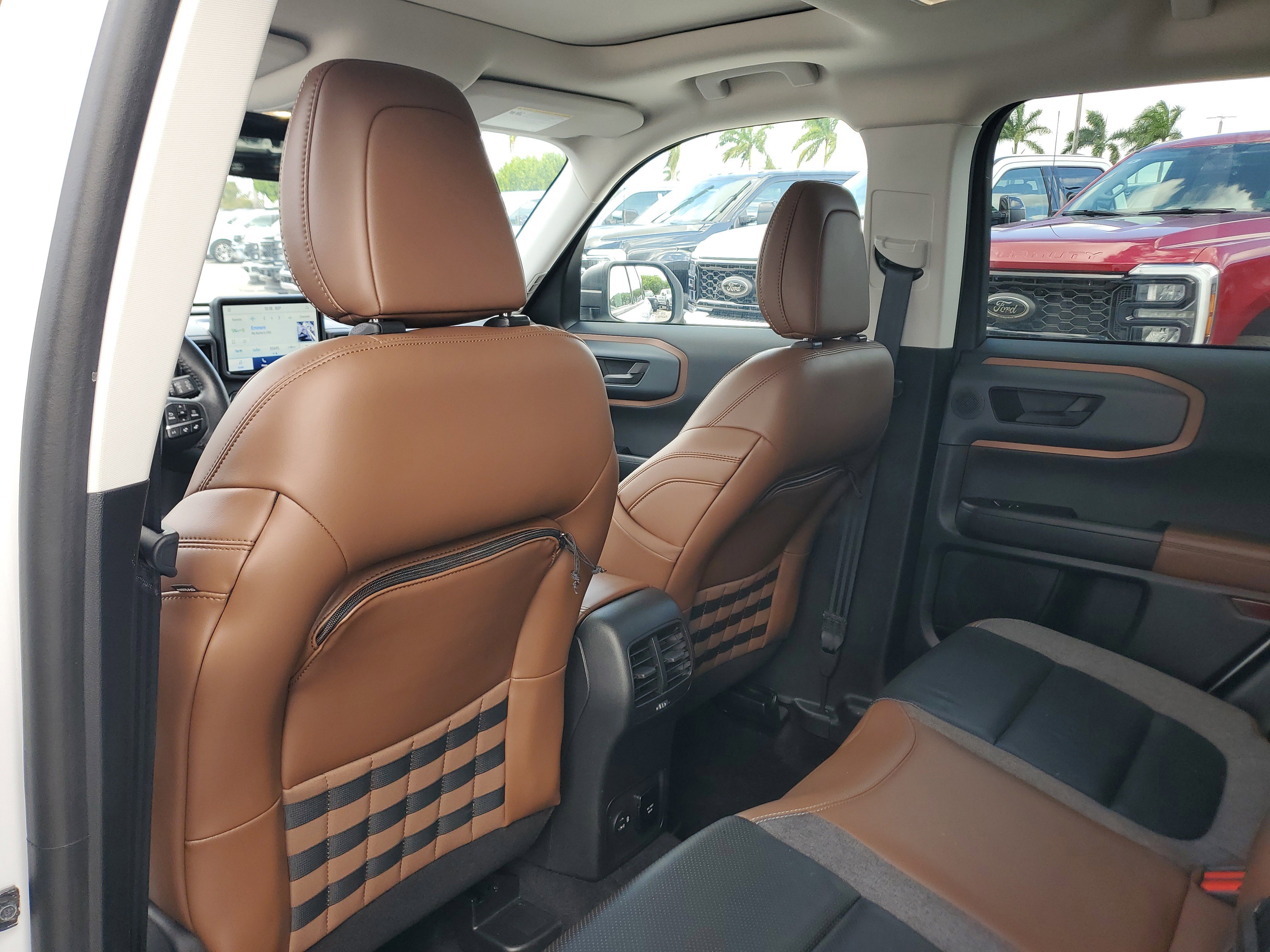 Used 2021 Ford Bronco Sport Outer Banks w/ Outer Banks Package AWD/4WD image 15