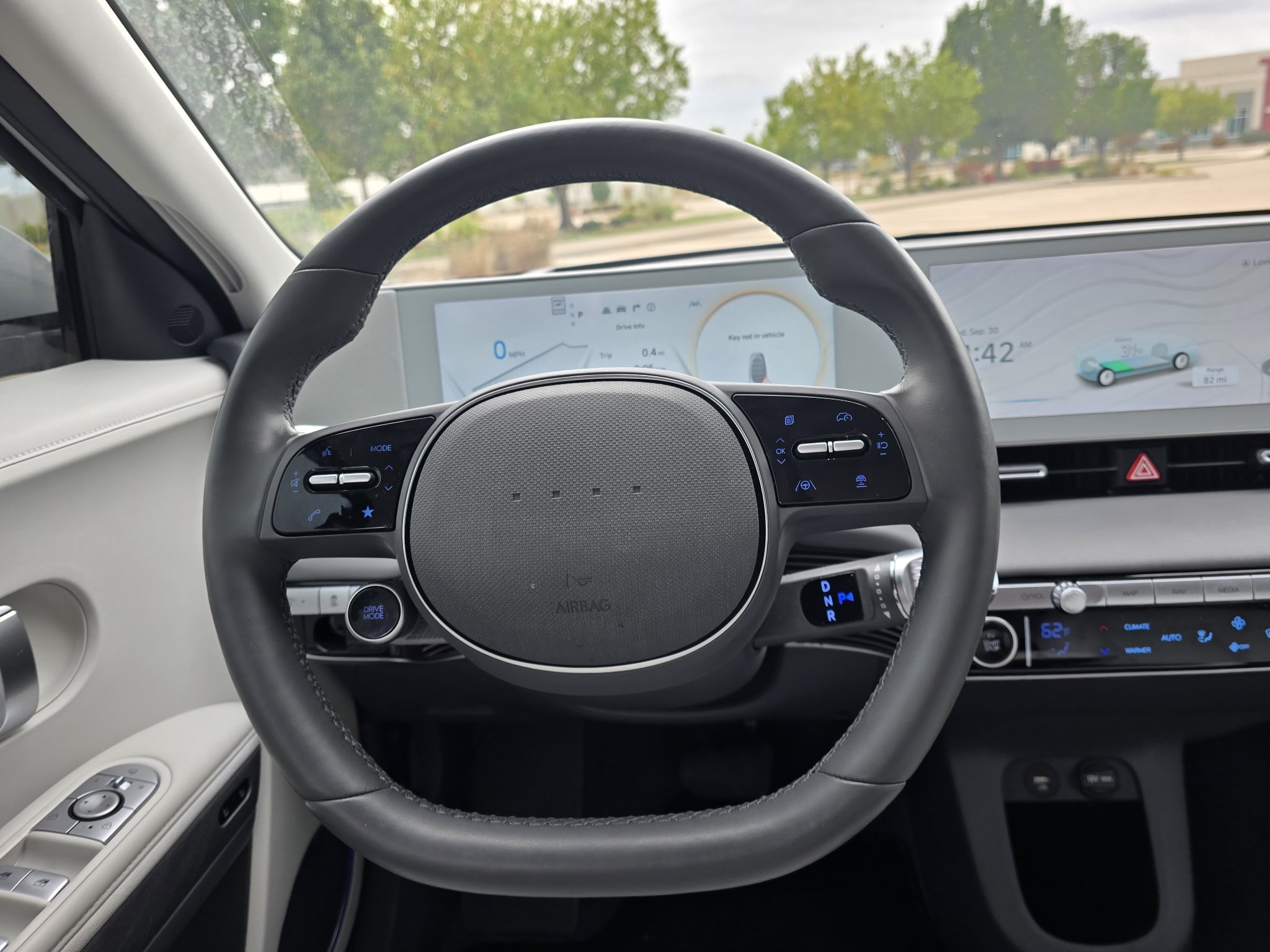 Used 2024 Hyundai Ioniq 5 Limited AWD/4WD image 28