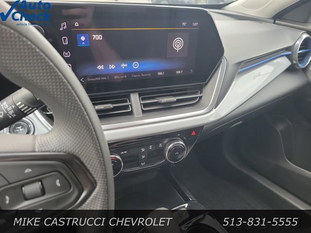 Used 2024 Chevrolet Trax LT image 16