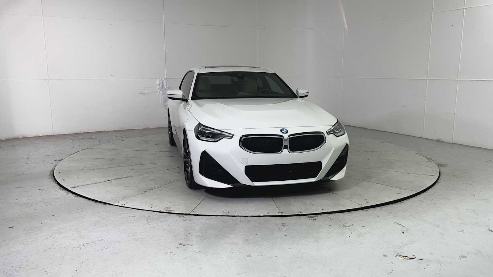 Used 2023 BMW 230i 230i w/ M Sport Package image 7