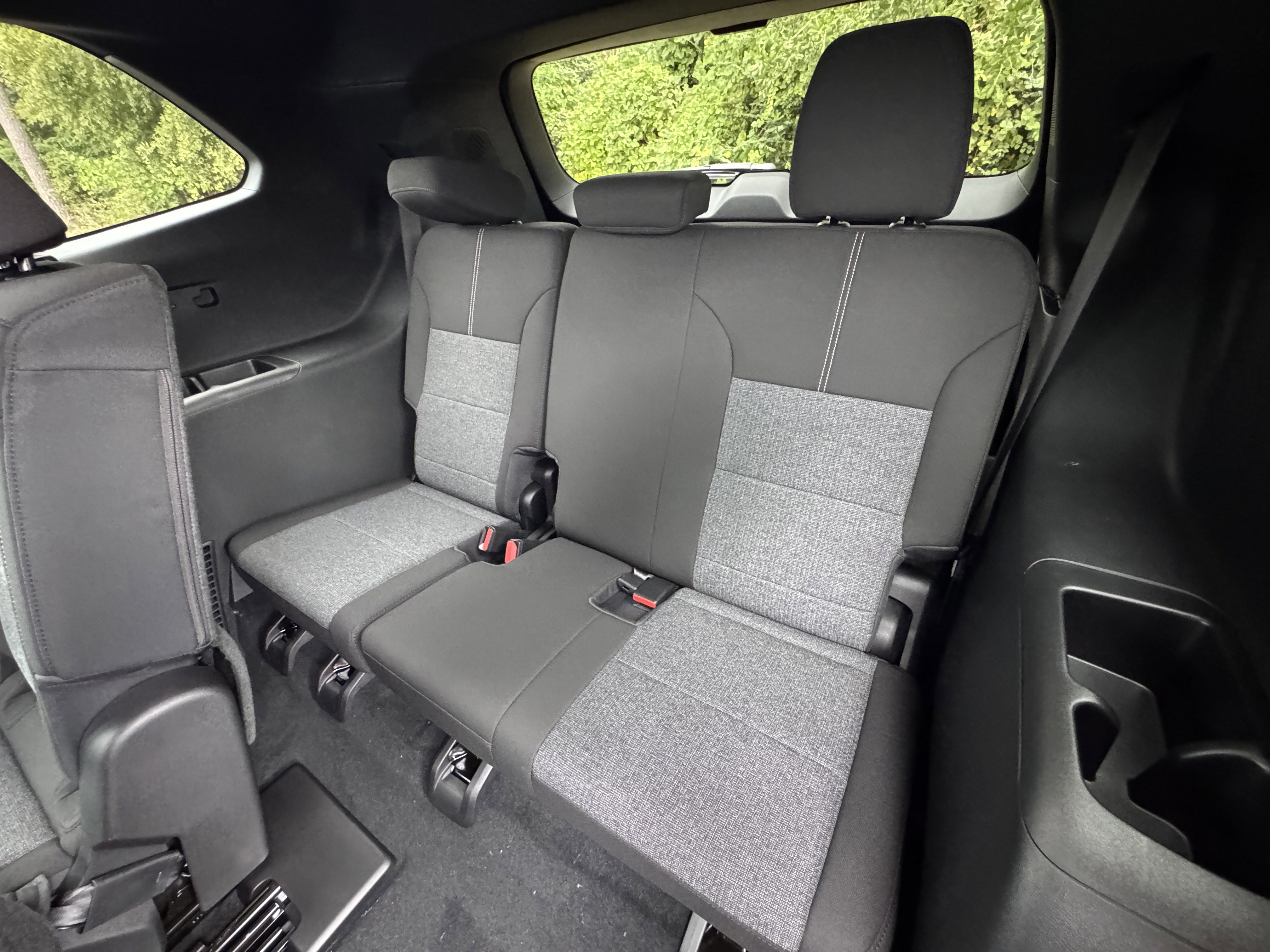 New 2026 GMC Acadia Elevation image 17