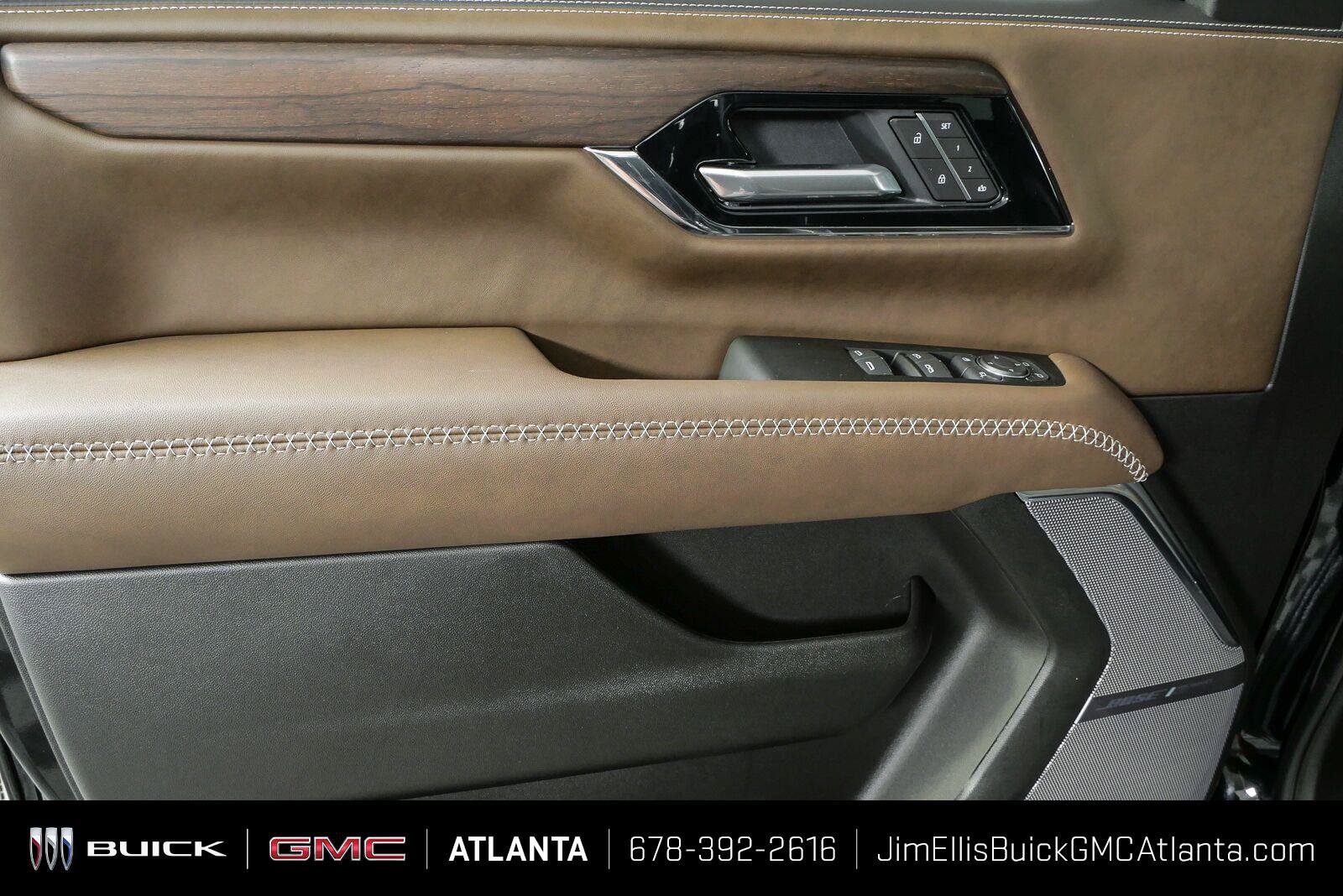 New 2026 GMC Yukon XL Denali Ultimate AWD/4WD image 6