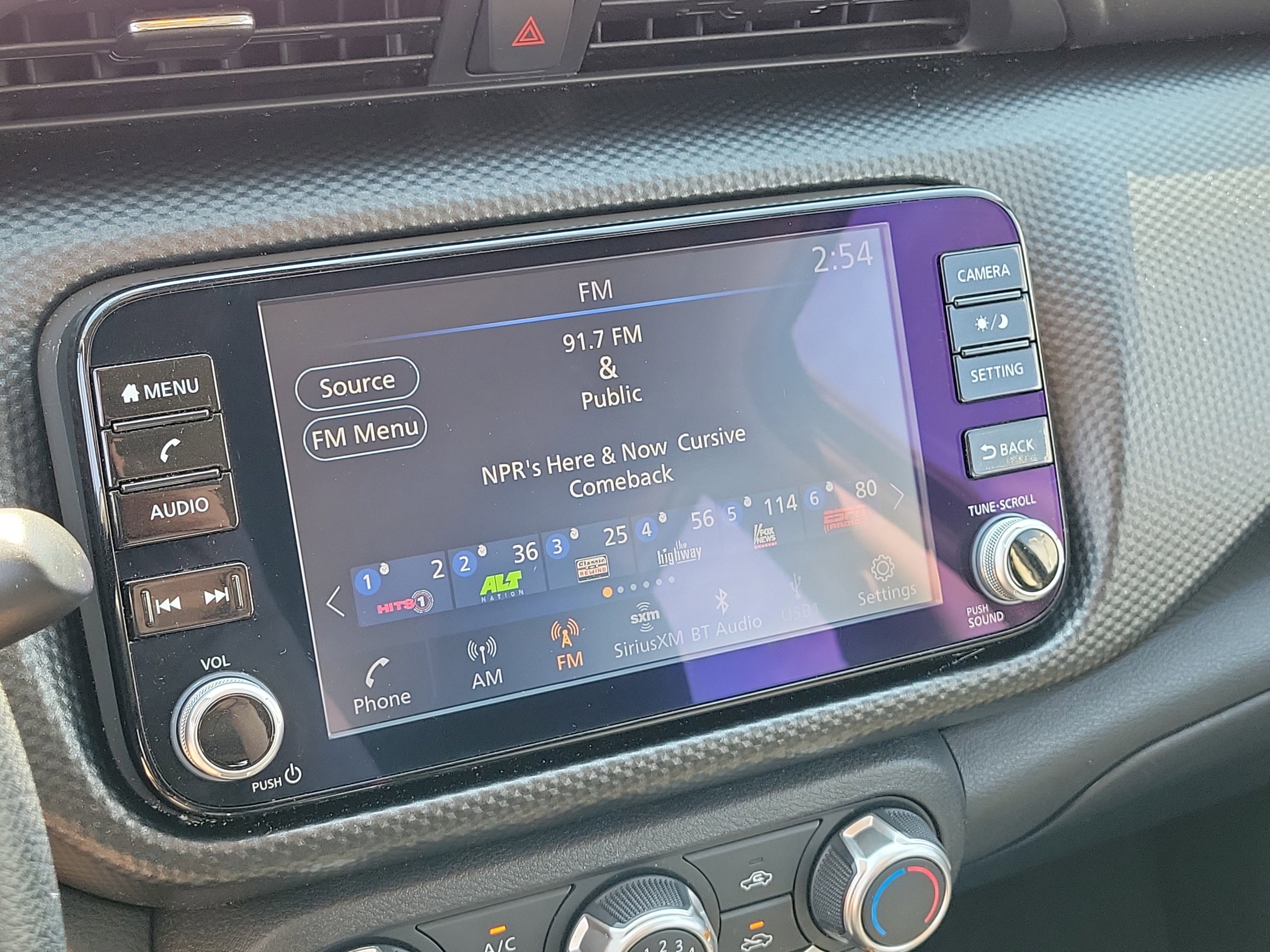 Used 2023 Nissan Kicks SV image 26