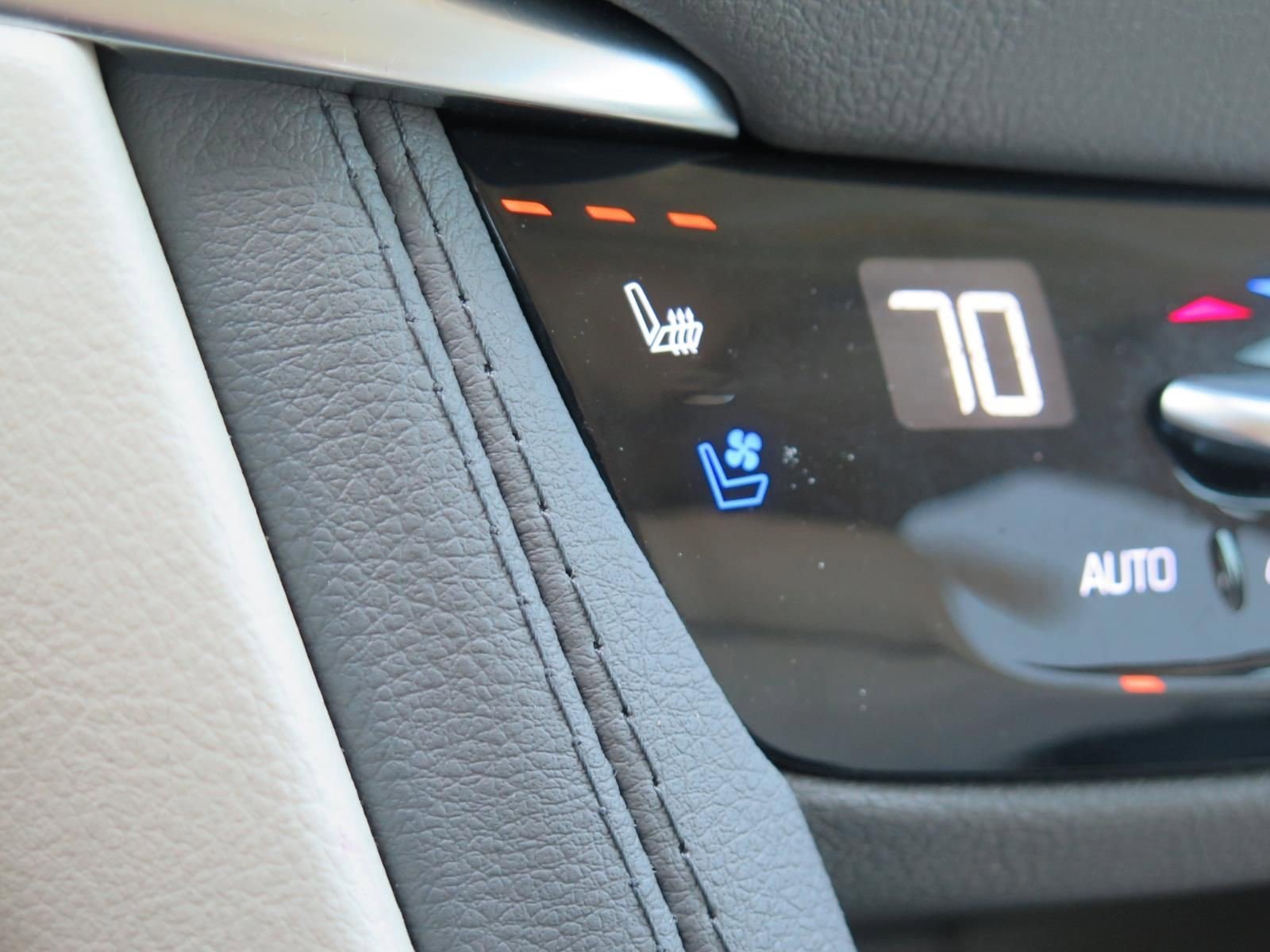 Certified 2024 Cadillac XT5 Premium Luxury w/ Technology Package image 12